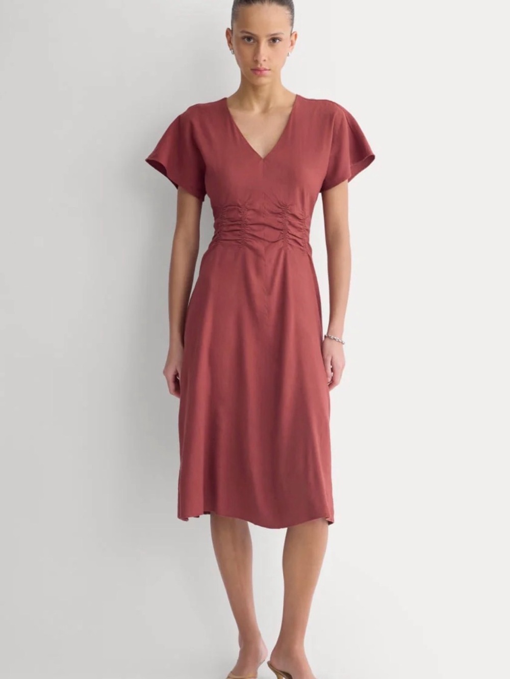 Everlane Cinched Midi Dress in Stretch Linen